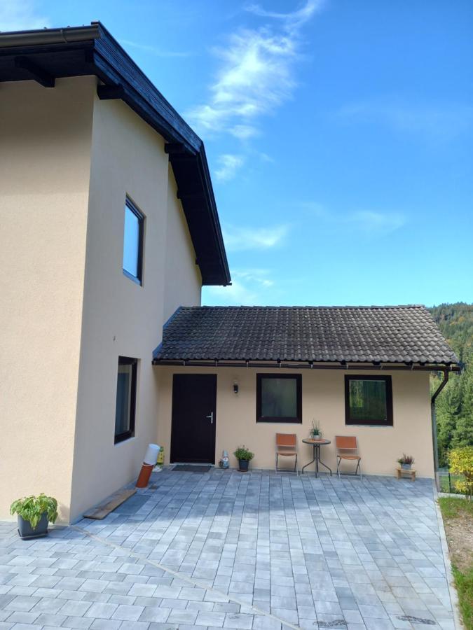 Gaestehaus Am Walde - Familie Troller Ledenitzen Eksteriør billede